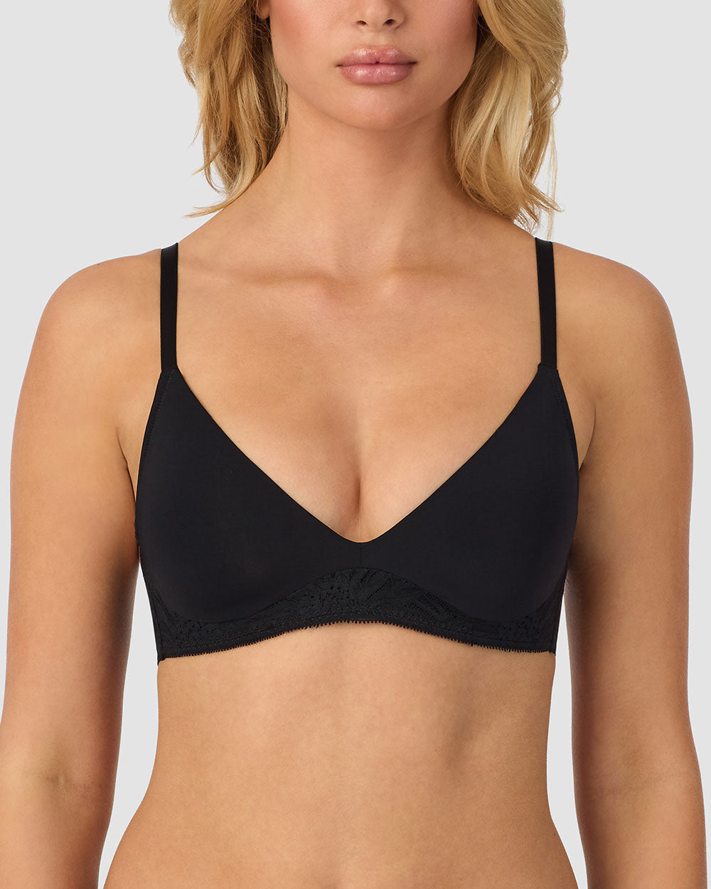 A lady wearing black Sleek & Lace Wire Free Lift
